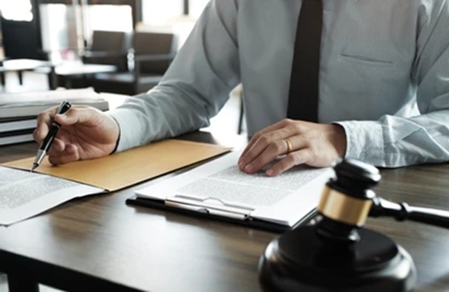 Licitação abre o processo conforme o termo